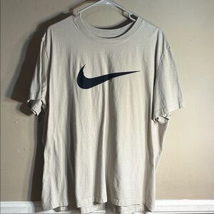 Nike Men's Beige T-Shirt with Dark Logo Size XXL